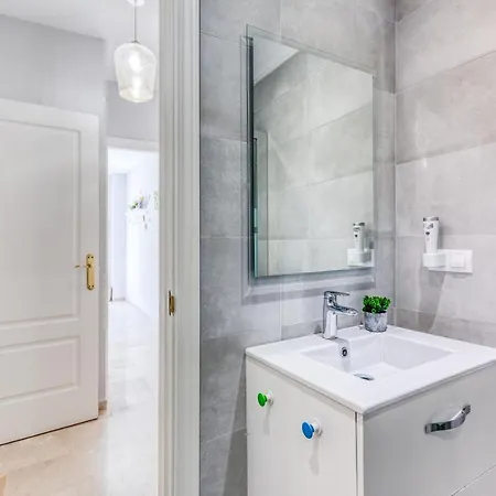 Hanami Puerto Alto Pa 4-4 * Эстепона